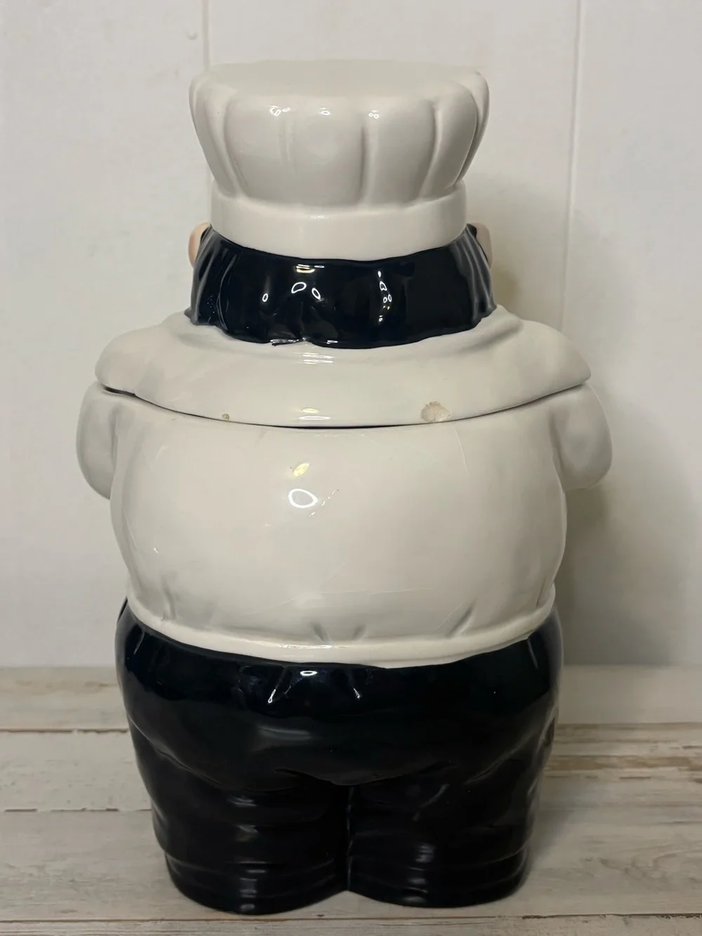 2000s Garden Ridge ‘Fat Chef’ Ceramic Food Safe Cookie Jar *Flawed*